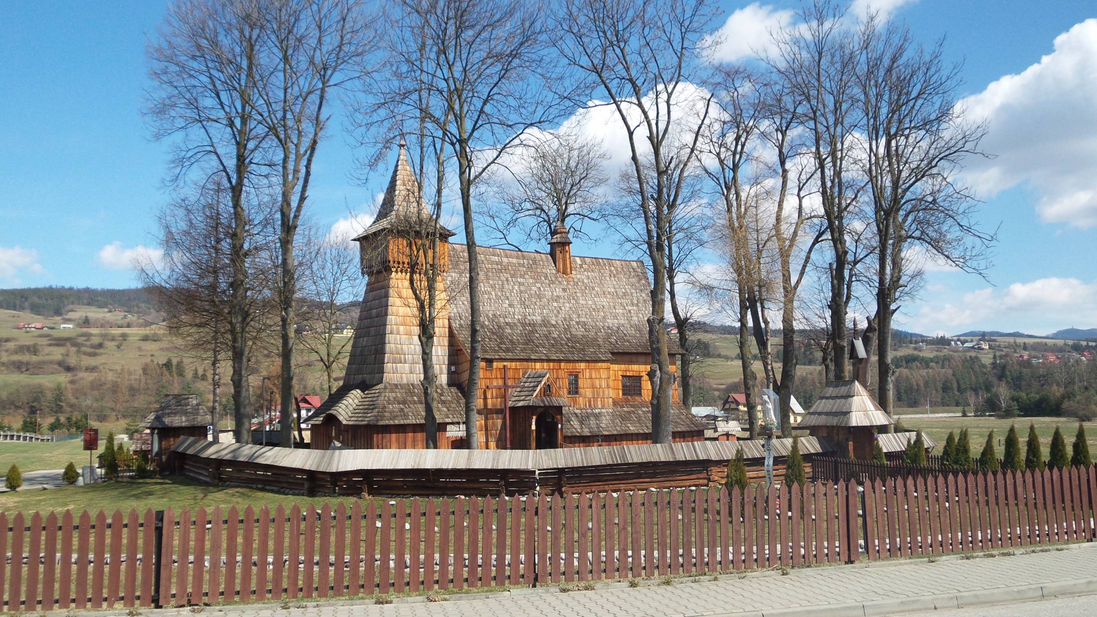 wooden-church-in-debno-unesco-wooden-architecture-in-poland