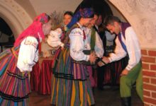 Folklore show